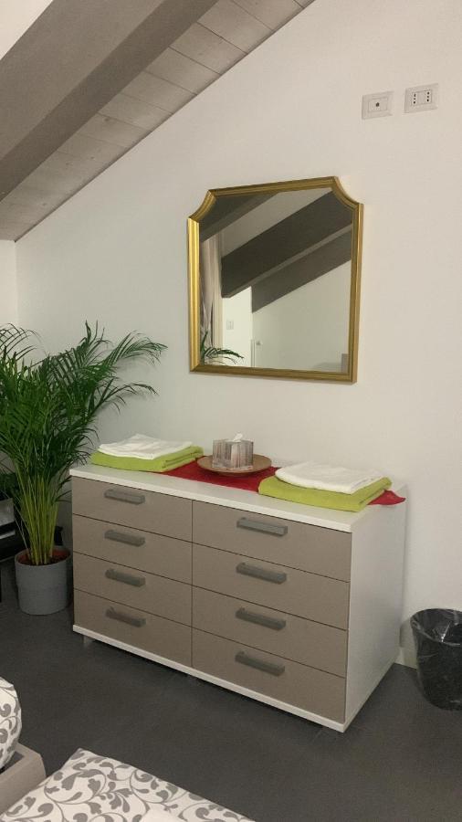 Nonno Pinin Apartment Turin Bagian luar foto