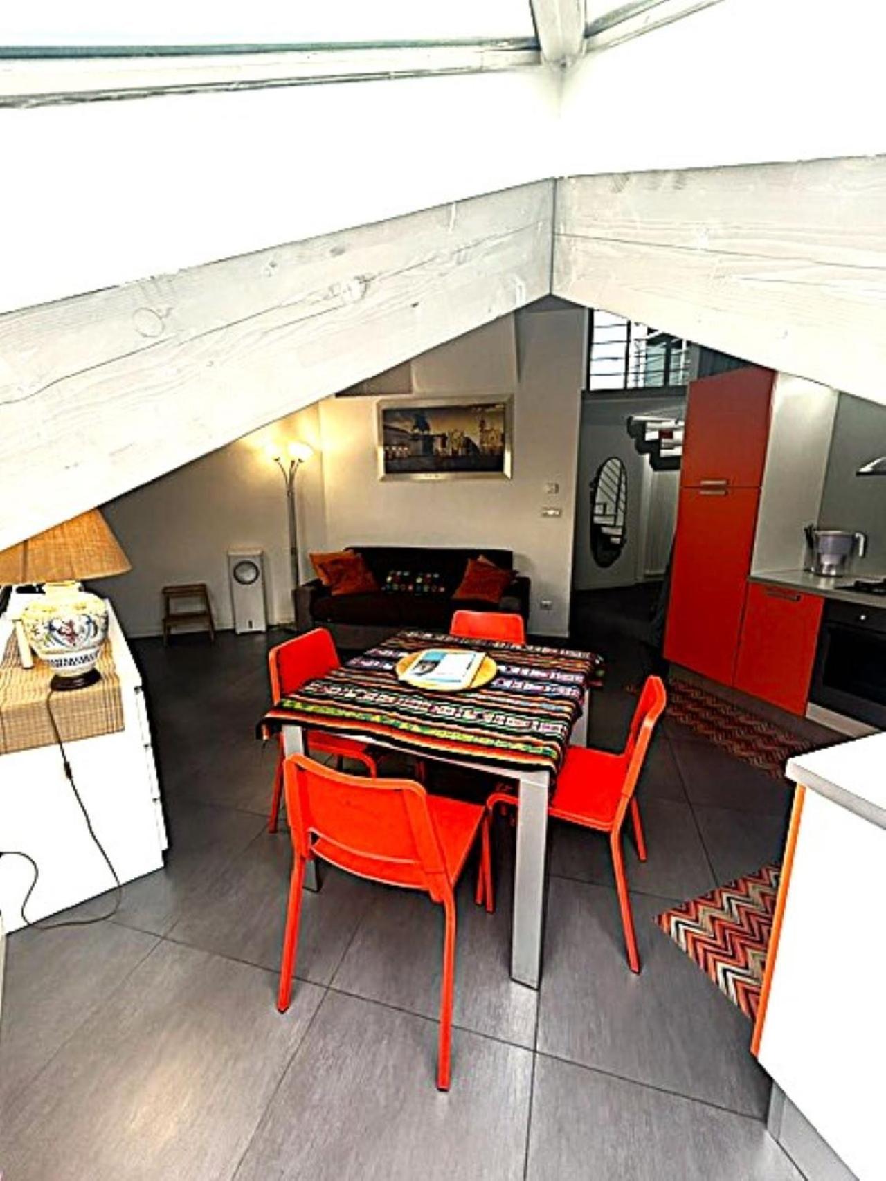 Nonno Pinin Apartment Turin Bagian luar foto